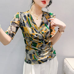 Casual Retro Standard Half Sleeve Regular V-neck All-match Bottoming Shirt